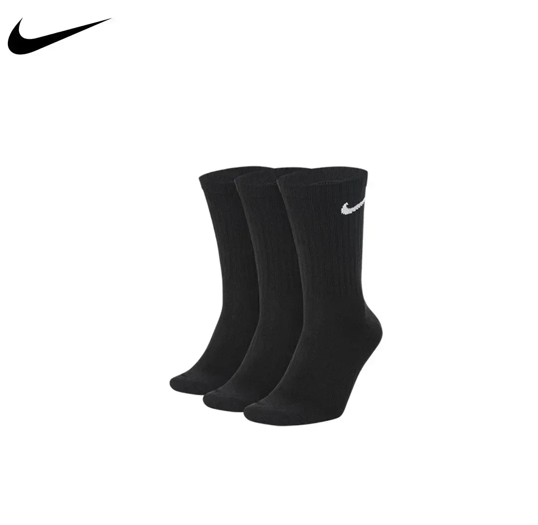 Chaussettes de sport unisexes légères pour usage quotidien - 3 paires pour hommes et femmes, idéales pour l'entraînement sportif (tailles S, M, L, XL) 